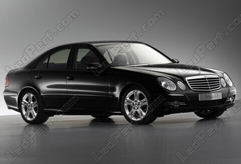 Bil Mercedes E-Klasse (W211) (2002 - 2009)