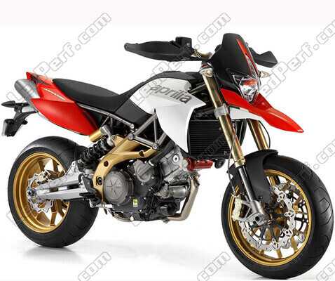 Motorcykel Aprilia Dorsoduro 1200 (2010 - 2016)